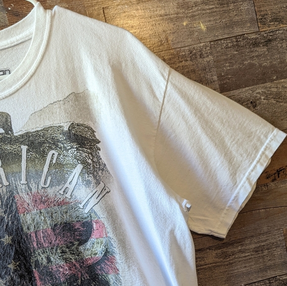 Peak Season American Tradition Buffalo Tee - Picture 3 of 12